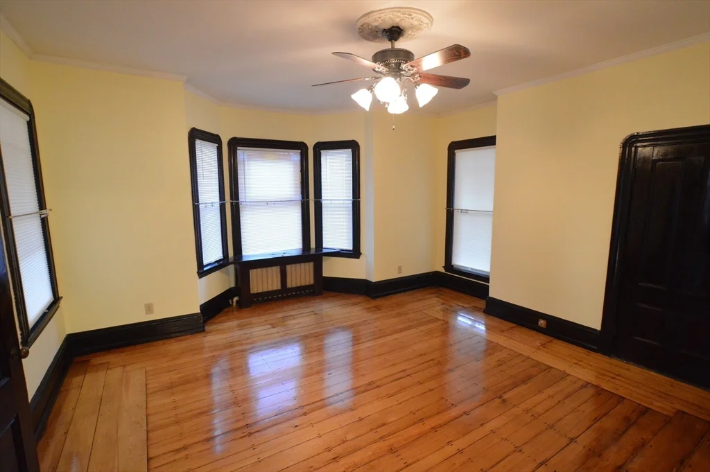 4 bed, 2 bath apartment for rent at 84 Crescent Ave Unit 84, Melrose — photo 7 of 24