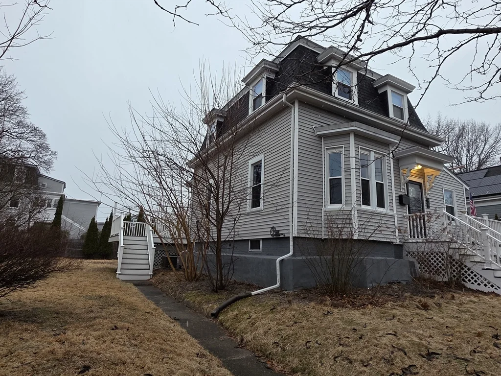 4 bed, 2 bath apartment for rent at 84 Dudley St, Medford — photo 2 of 42
