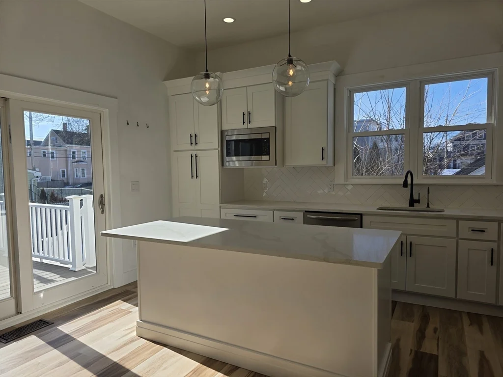 4 bed, 2 bath apartment for rent at 84 Dudley St, Medford — photo 4 of 42