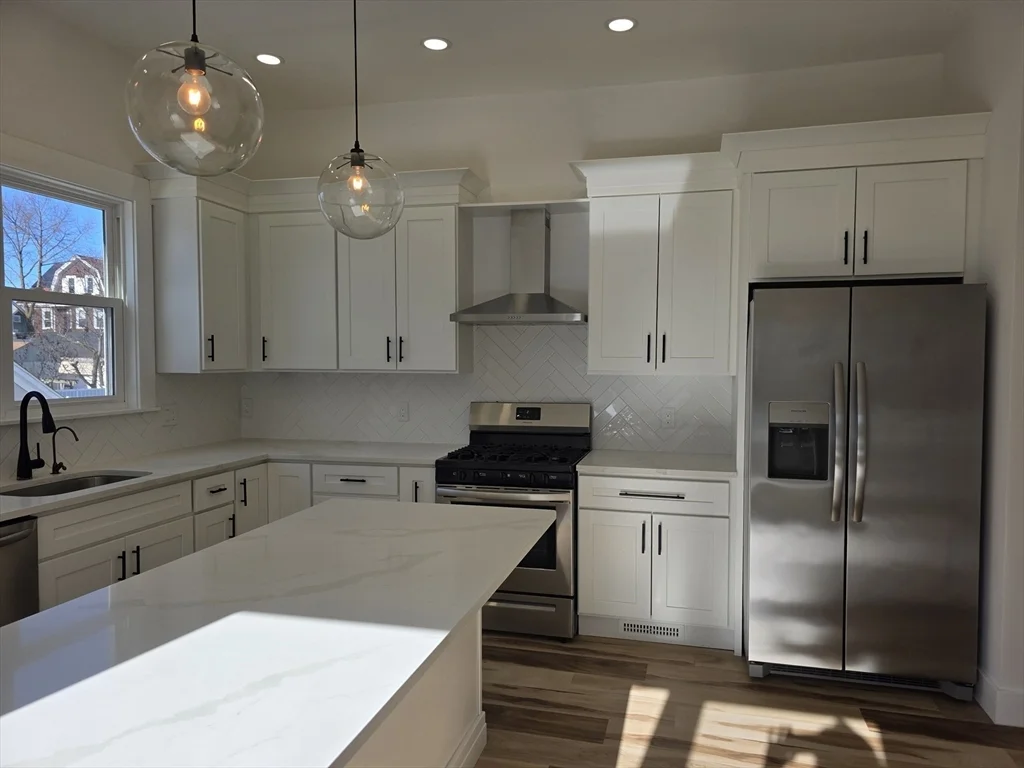 4 bed, 2 bath apartment for rent at 84 Dudley St, Medford — photo 5 of 42