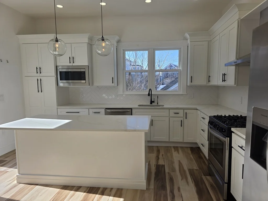 4 bed, 2 bath apartment for rent at 84 Dudley St, Medford — photo 7 of 42