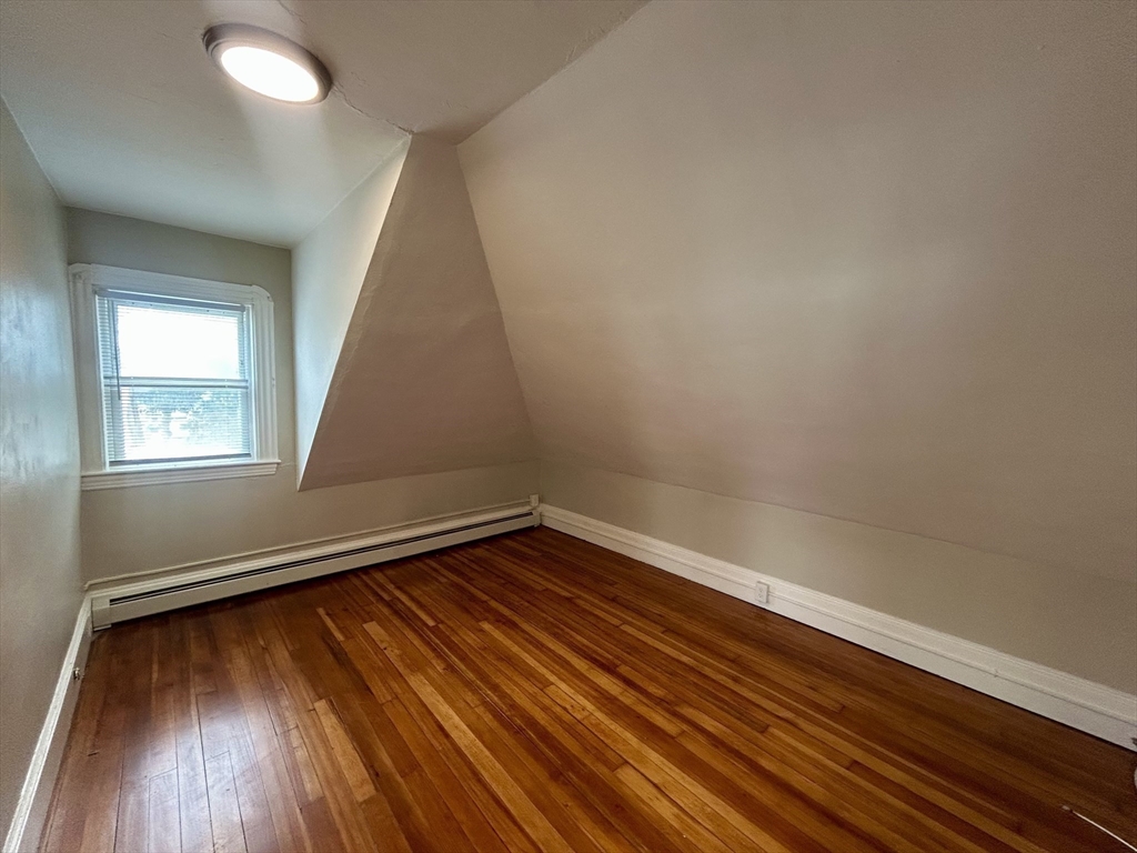 1 bed, 1 bath apartment for rent at 84 Durfee St Unit 3, New Bedford — photo 8 of 10