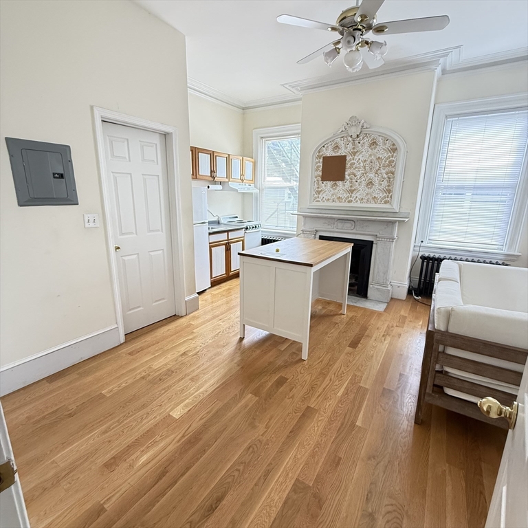 1 bed, 1 bath apartment for rent at 84 Ellery St Unit 3, Mid-Cambridge — photo 3 of 10