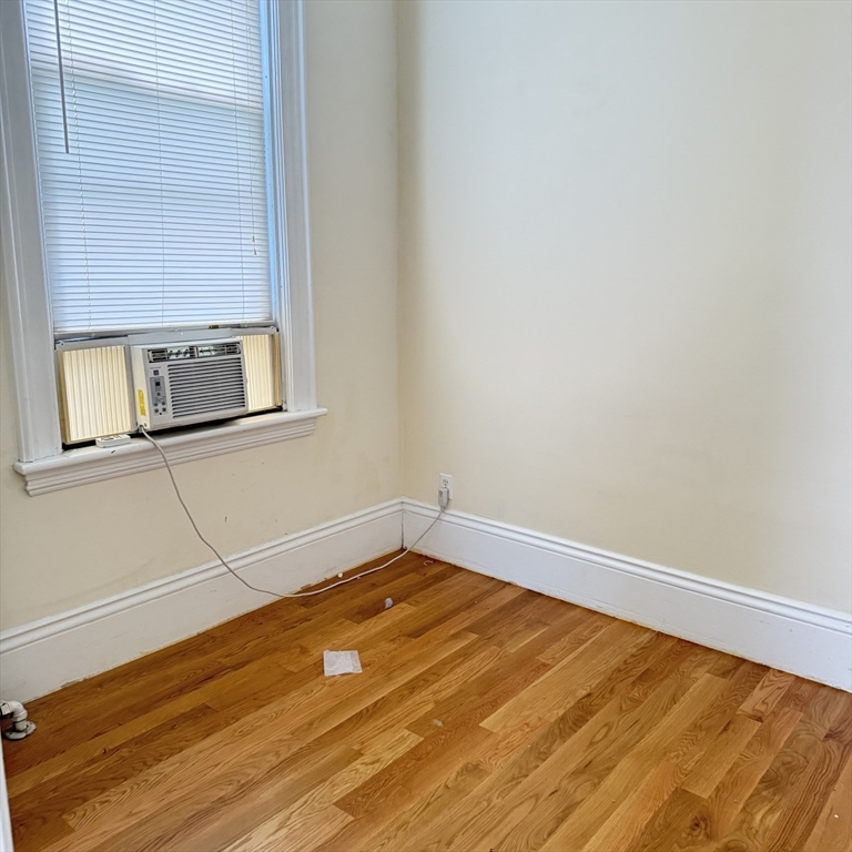 1 bed, 1 bath apartment for rent at 84 Ellery St Unit 3, Mid-Cambridge — photo 5 of 10