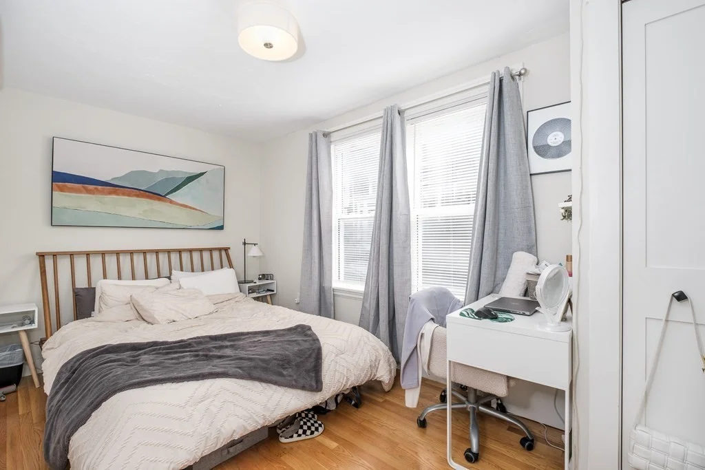 2 bed, 1 bath apartment for rent at 84 Emerson St Unit 1, South Boston — photo 4 of 19