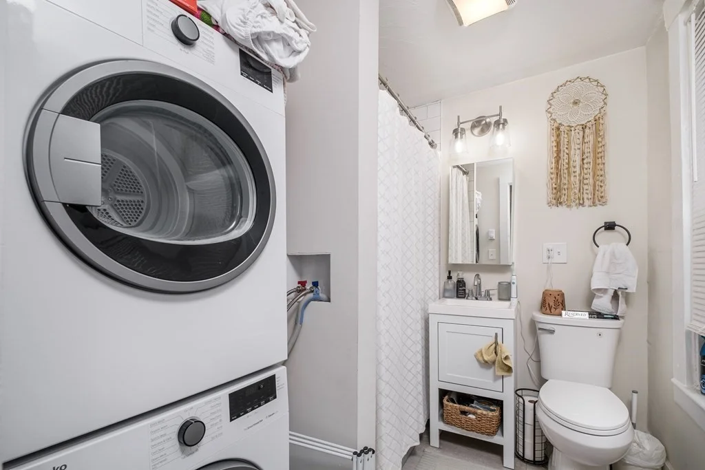2 bed, 1 bath apartment for rent at 84 Emerson St Unit 1, South Boston — photo 8 of 19