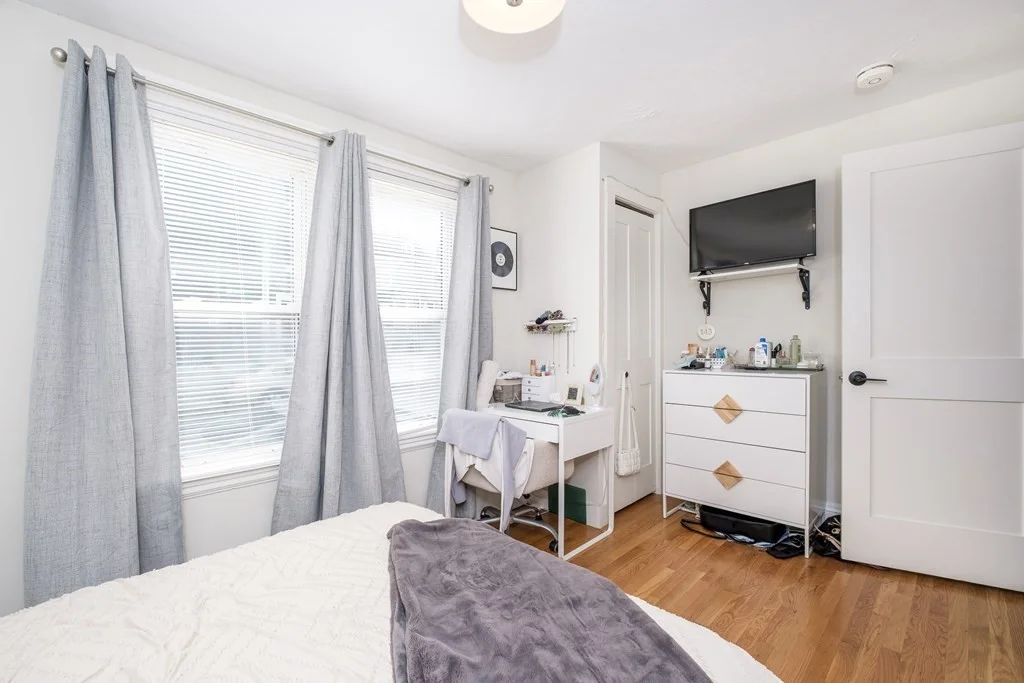 2 bed, 1 bath apartment for rent at 84 Emerson St Unit 1, South Boston — photo 5 of 19
