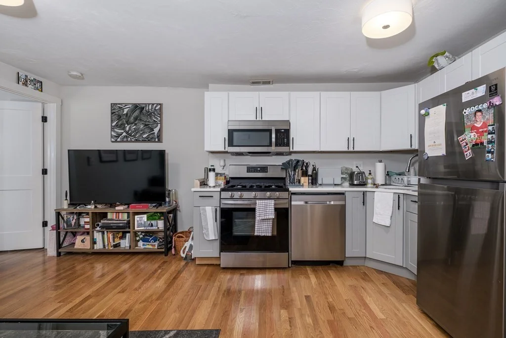 2 bed, 1 bath apartment for rent at 84 Emerson St Unit 1, South Boston