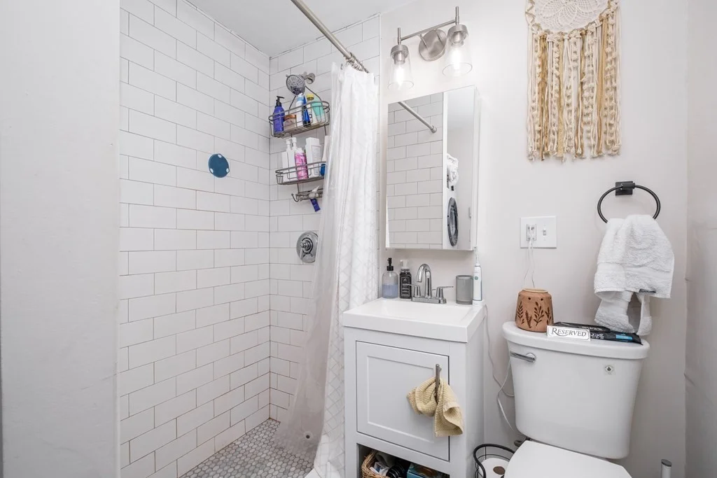 2 bed, 1 bath apartment for rent at 84 Emerson St Unit 1, South Boston — photo 9 of 19