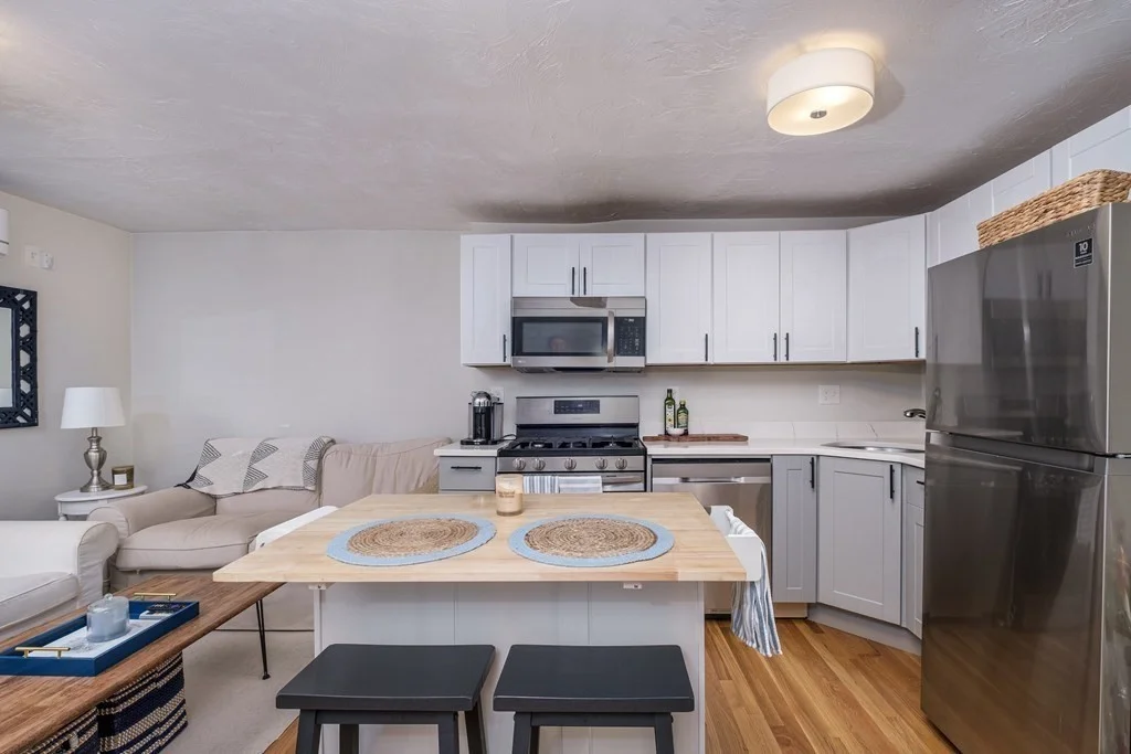3 bed, 1 bath apartment for rent at 84 Emerson St Unit 2, South Boston