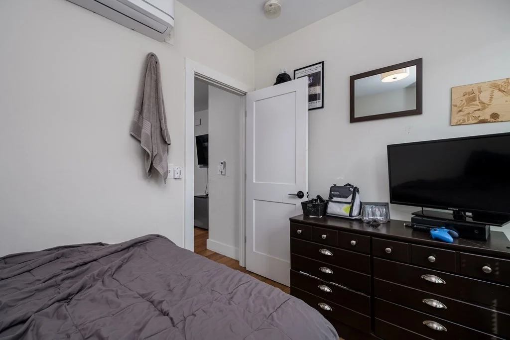 3 bed, 1 bath apartment for rent at 84 Emerson St Unit 3, South Boston — photo 8 of 21