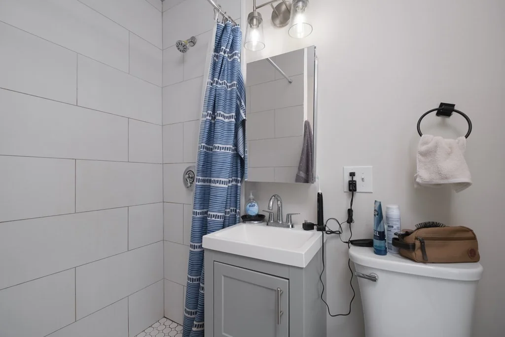 3 bed, 1 bath apartment for rent at 84 Emerson St Unit 3, South Boston — photo 12 of 21