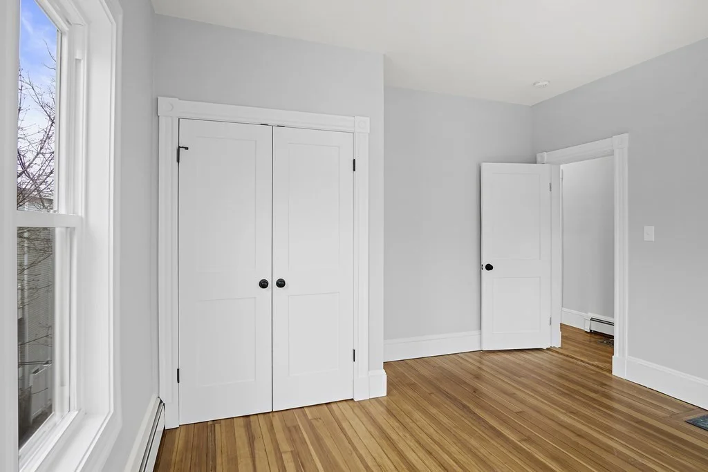 4 bed, 1 bath apartment for rent at 84 Fellsway Unit 2, Malden — photo 5 of 13