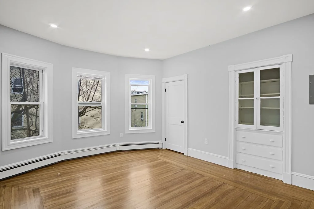 4 bed, 1 bath apartment for rent at 84 Fellsway Unit 2, Malden — photo 10 of 13