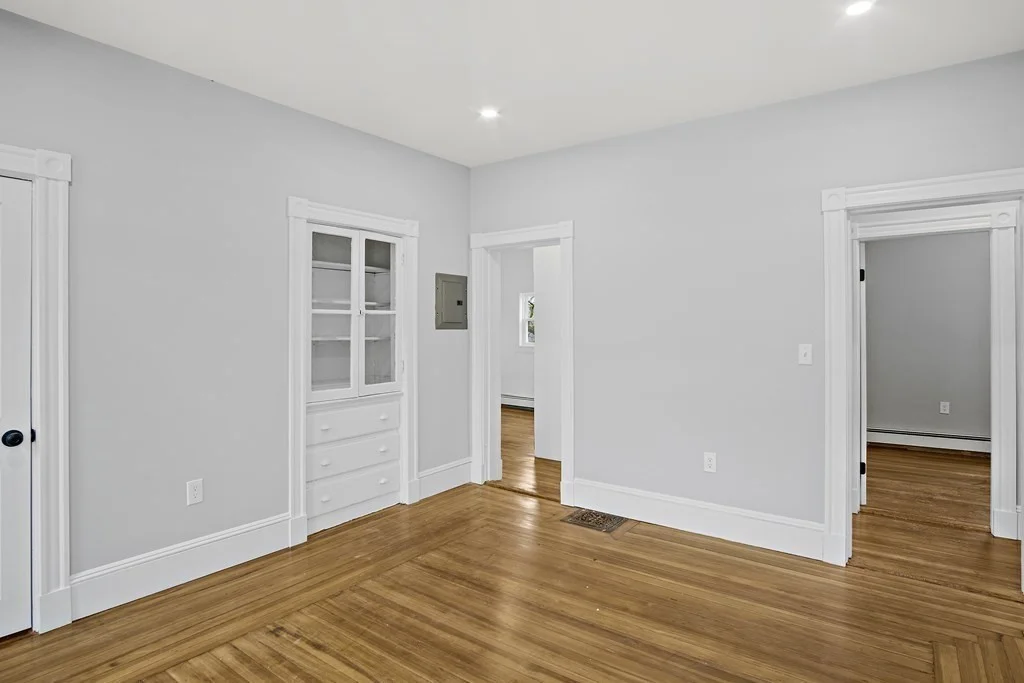 4 bed, 1 bath apartment for rent at 84 Fellsway Unit 2, Malden — photo 11 of 13