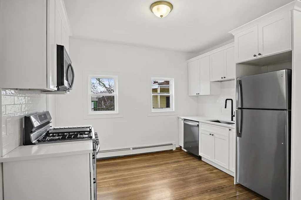 4 bed, 1 bath apartment for rent at 84 Fellsway Unit 2, Malden — photo 3 of 13