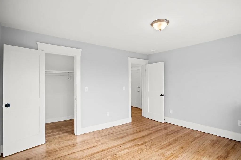 4 bed, 1 bath apartment for rent at 84 Fellsway Unit 3, Malden — photo 16 of 29