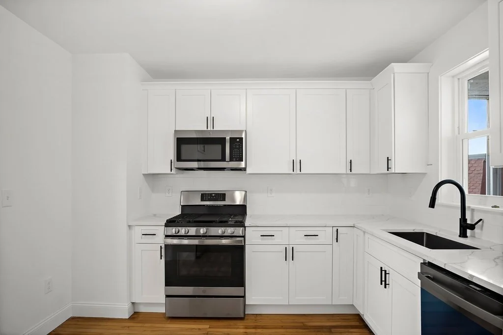 4 bed, 1 bath apartment for rent at 84 Fellsway Unit 3, Malden