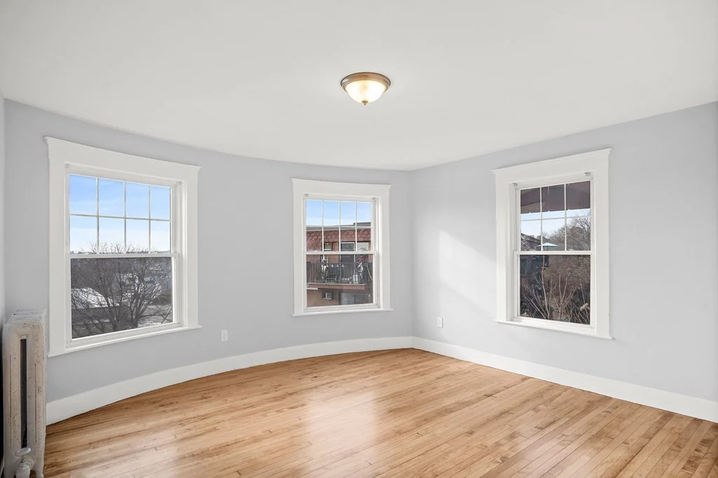 4 bed, 1 bath apartment for rent at 84 Fellsway Unit 3, Malden — photo 26 of 29