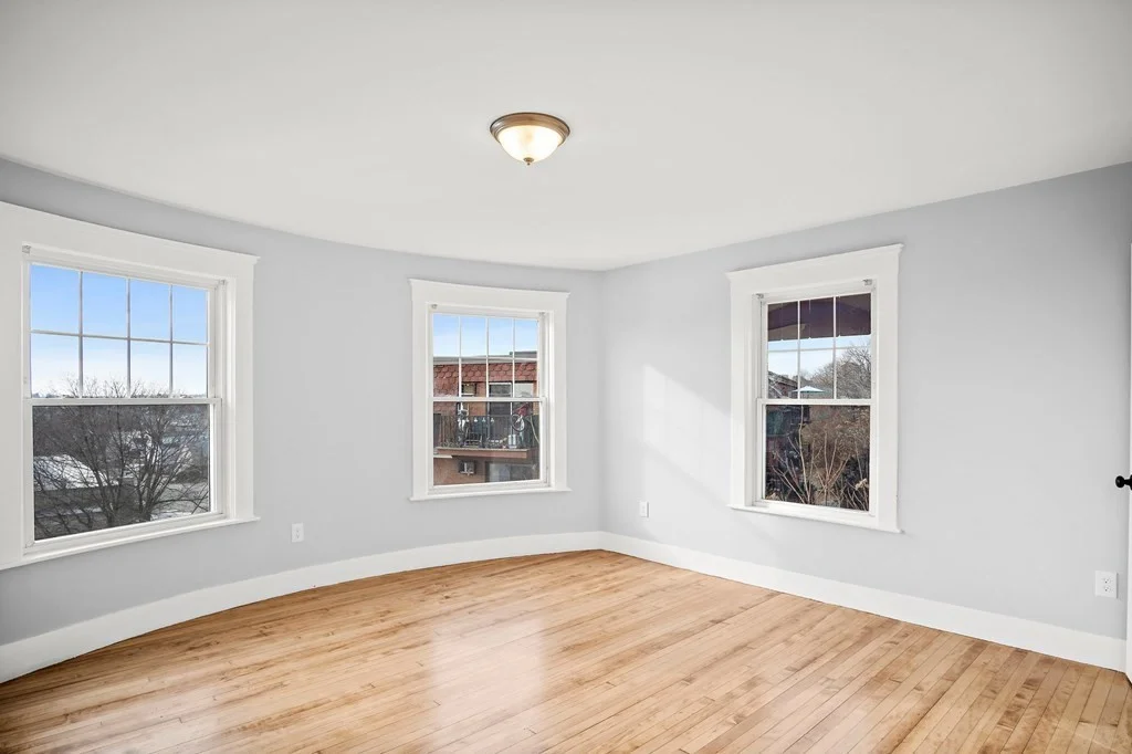 4 bed, 1 bath apartment for rent at 84 Fellsway Unit 3, Malden — photo 12 of 29