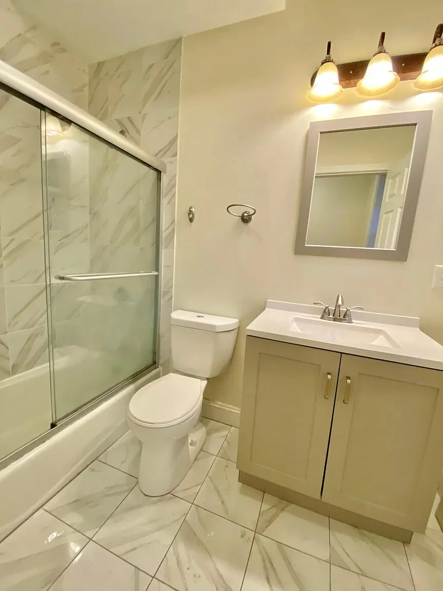 4 bed, 1.5 bath apartment for rent at 84 Fenway Unit 3, Fenway — photo 4 of 11