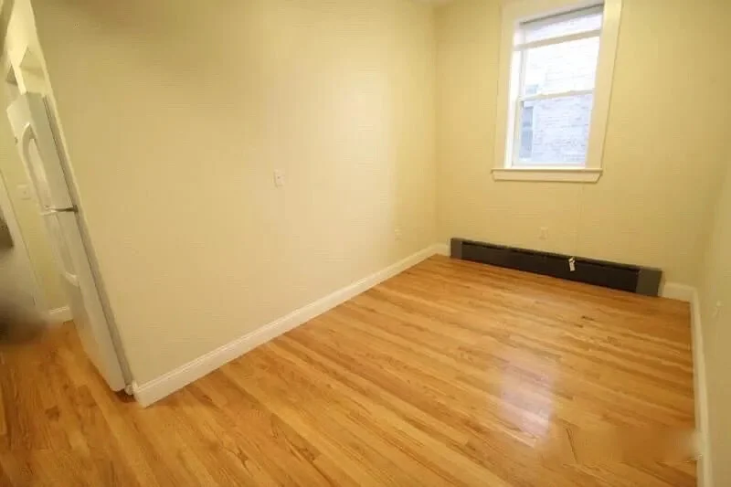 4 bed, 1.5 bath apartment for rent at 84 Fenway Unit 3, Fenway — photo 9 of 11