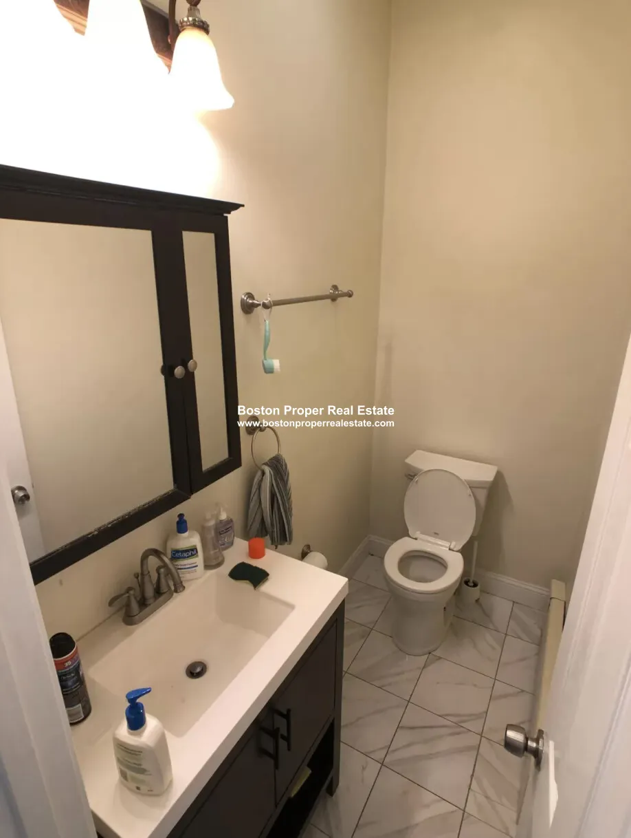 4 bed, 1.5 bath apartment for rent at 84 Fenway Unit 53, Fenway — photo 3 of 15