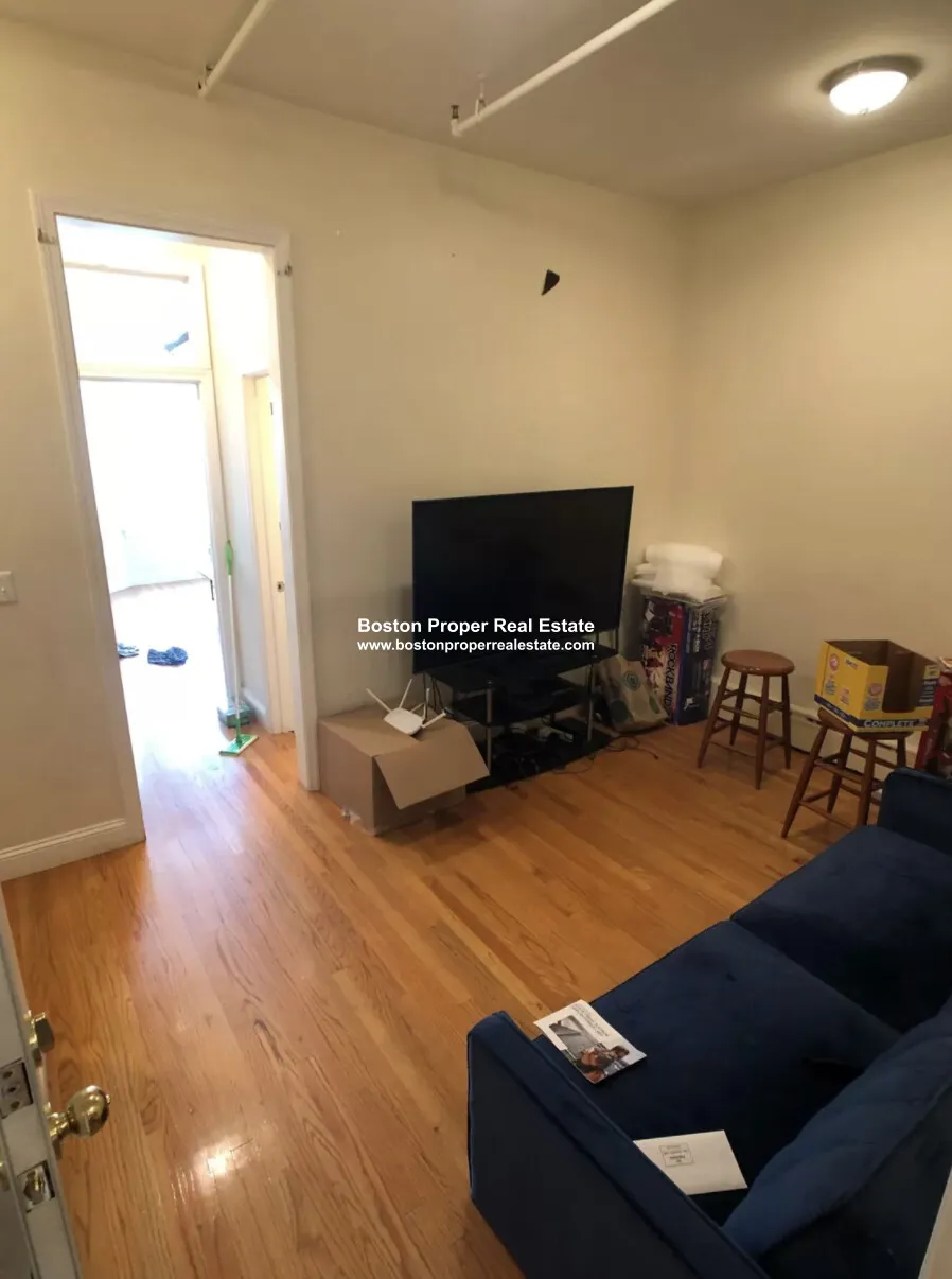 4 bed, 1.5 bath apartment for rent at 84 Fenway Unit 53, Fenway — photo 2 of 15