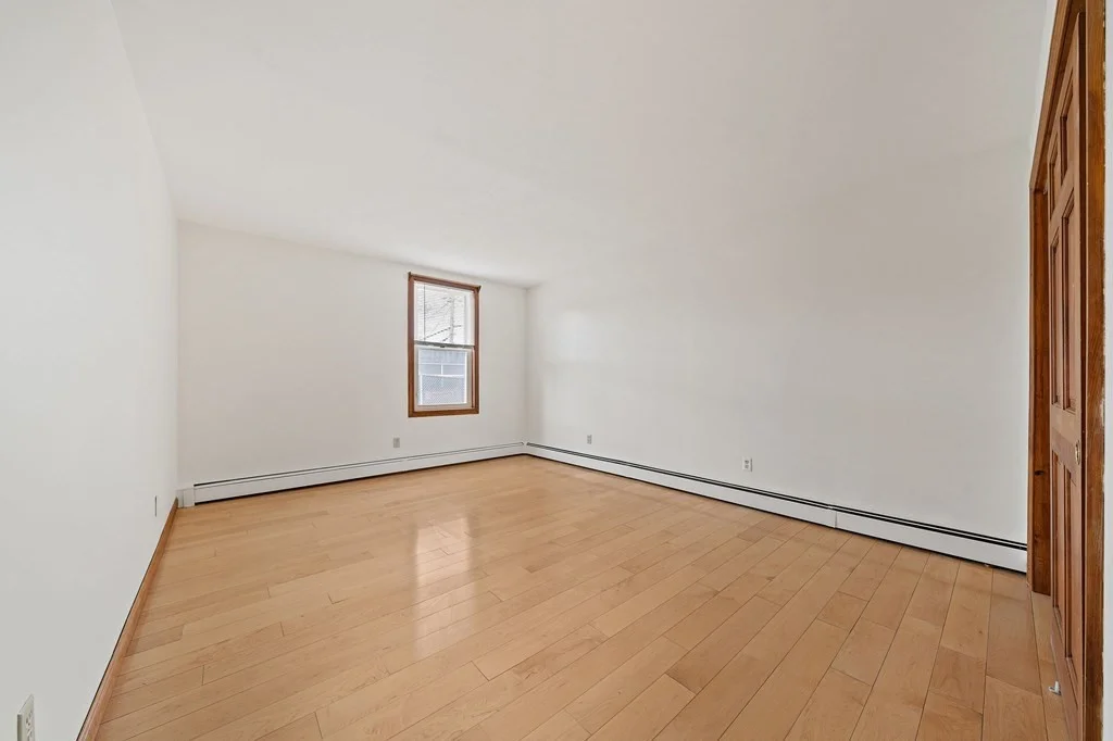 2 bed, 1 bath apartment for rent at 84 Franklin St Unit 1, Quincy Center — photo 7 of 12