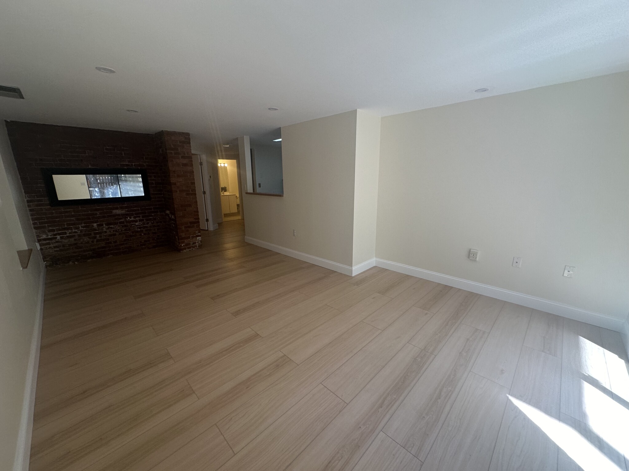 1 bed, 1 bath apartment for rent at 84 Gainsborough St Unit 006W, Fenway — photo 4 of 8