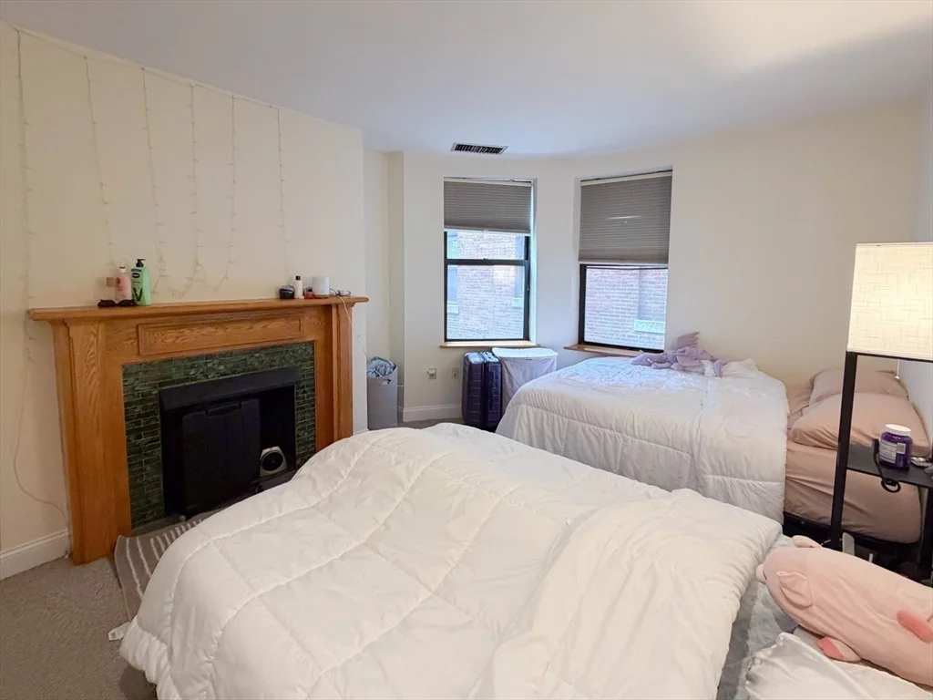 1 bed, 1 bath apartment for rent at 84 Gainsborough St Unit 106W, Fenway — photo 5 of 11