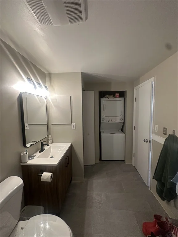 2 bed, 1 bath apartment for rent at 84 Gainsborough St Unit 305W, Fenway — photo 5 of 11