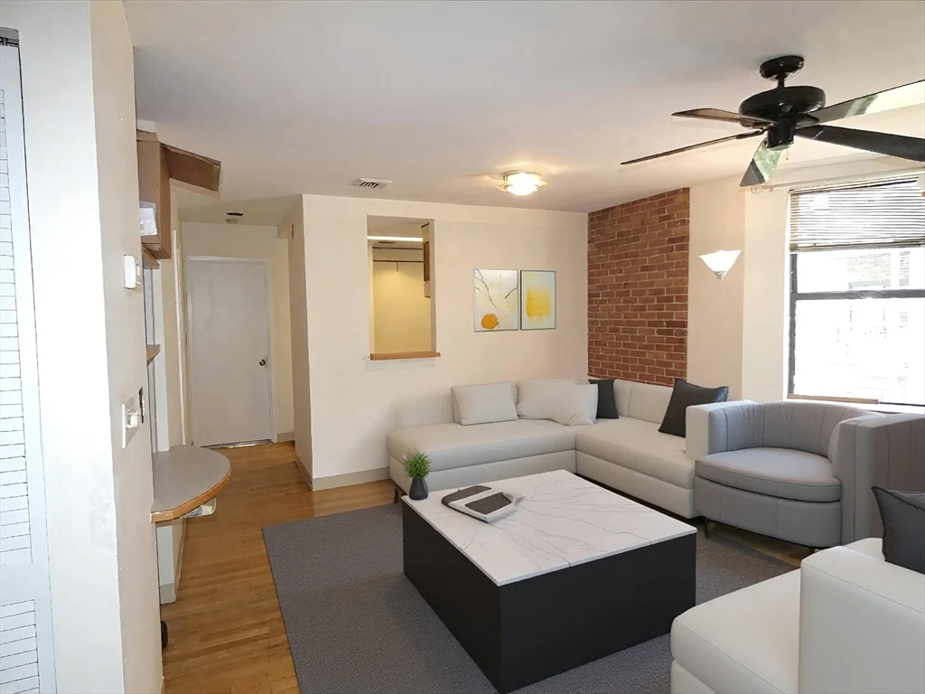 2 bed, 1 bath apartment for rent at 84 Gainsborough St Unit 305W, Fenway — photo 2 of 11