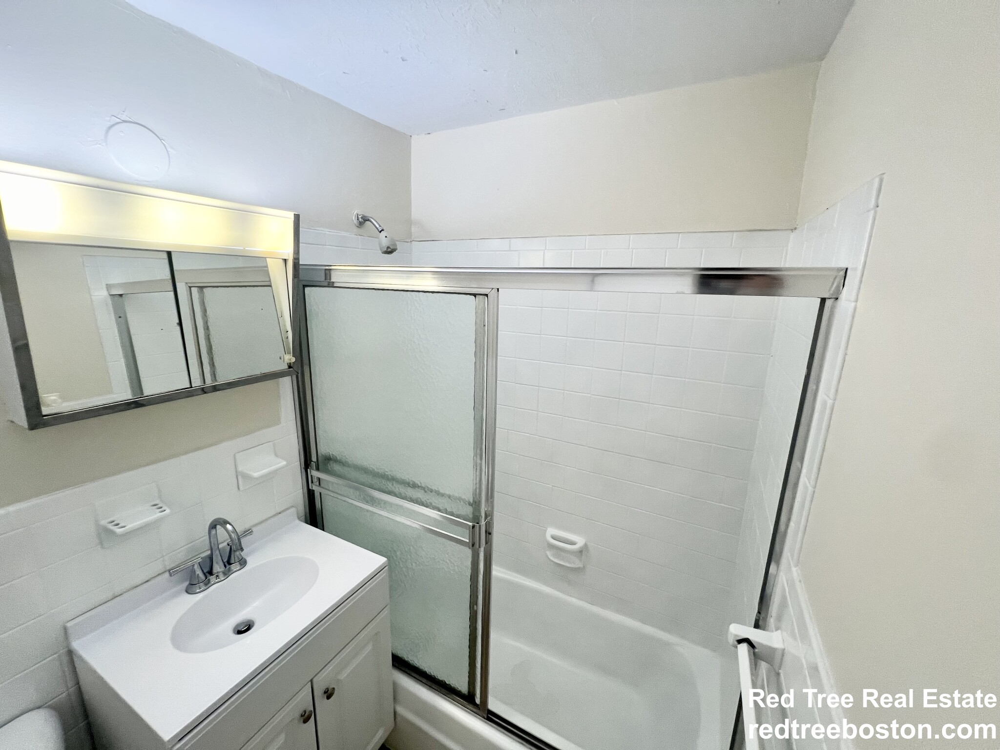 1 bed, 1 bath apartment for rent at 84 Gardner St Unit 11, Allston — photo 13 of 16