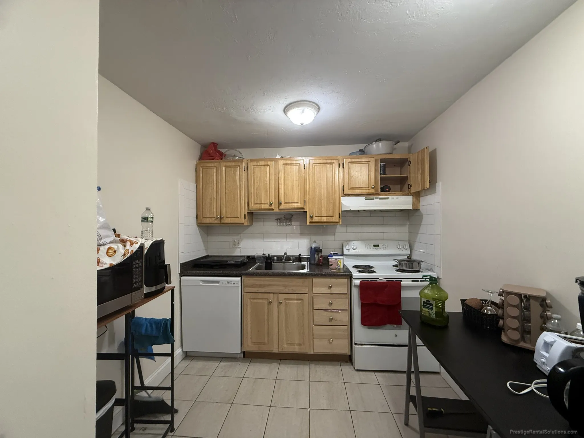 1 bed, 1 bath apartment for rent at 84 Gardner St Unit 3b, Allston — photo 8 of 9