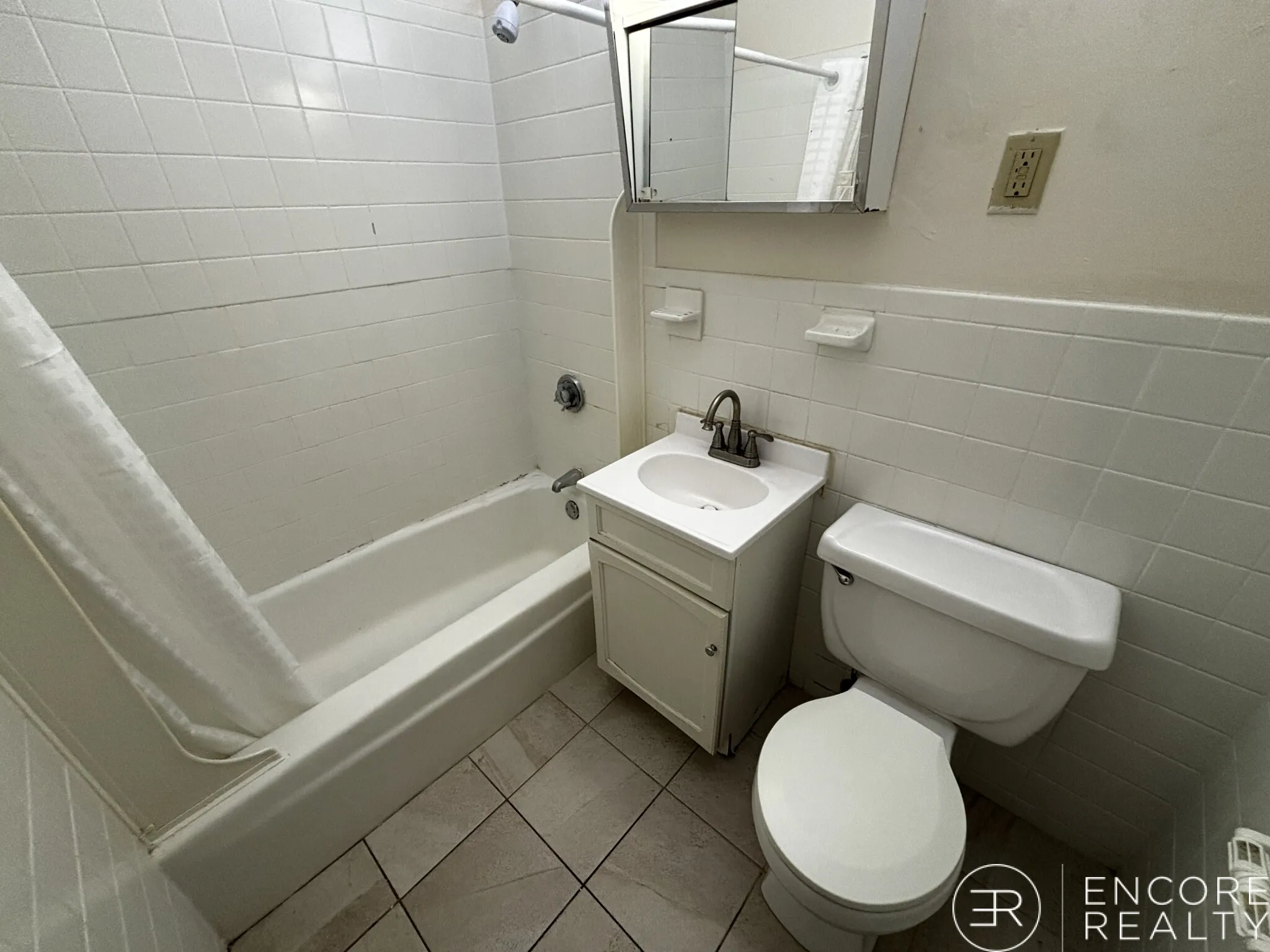 1 bed, 1 bath apartment for rent at 84 Gardner St Unit 84-2B, Allston — photo 13 of 21