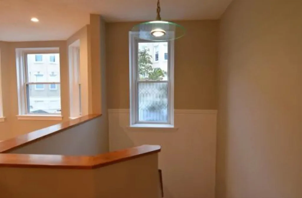 2 bed, 1 bath apartment for rent at 84 Gordon St Unit 206, Allston — photo 8 of 15