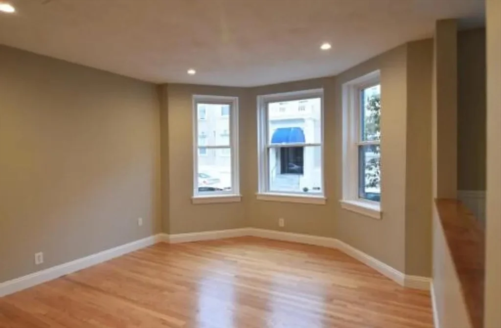 2 bed, 1 bath apartment for rent at 84 Gordon St Unit 206, Allston — photo 4 of 15