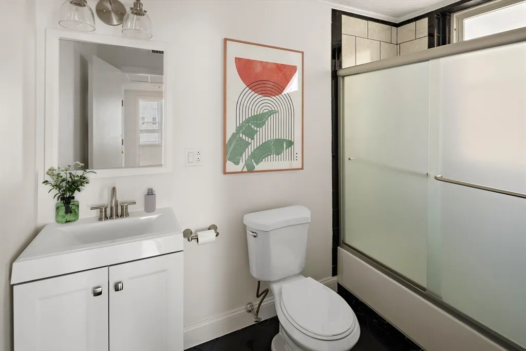 1 bed, 1 bath apartment for rent at 84 Gordon St Unit 306, Brighton — photo 5 of 5