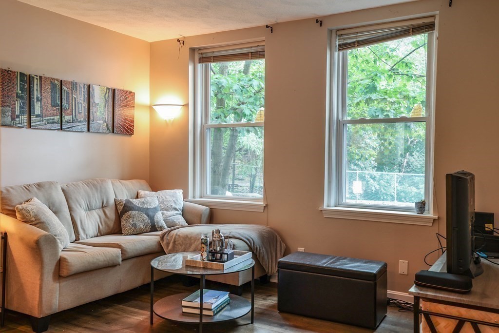 3 bed, 1 bath apartment for rent at 84 Gordon Unit 203, Brighton — photo 11 of 24