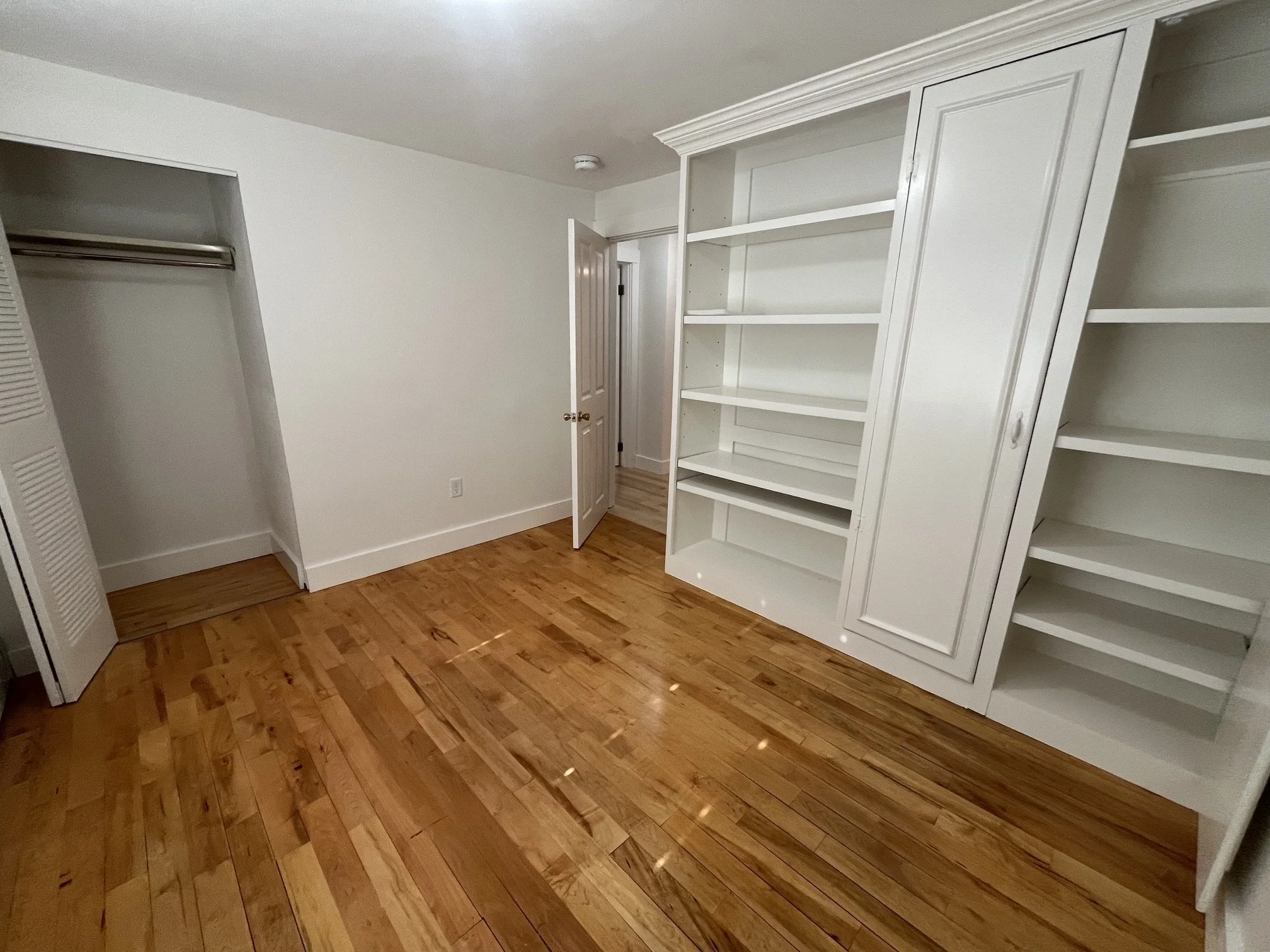 2 bed, 1 bath apartment for rent at 84 Grant St Unit 2, Winter Hill — photo 3 of 17