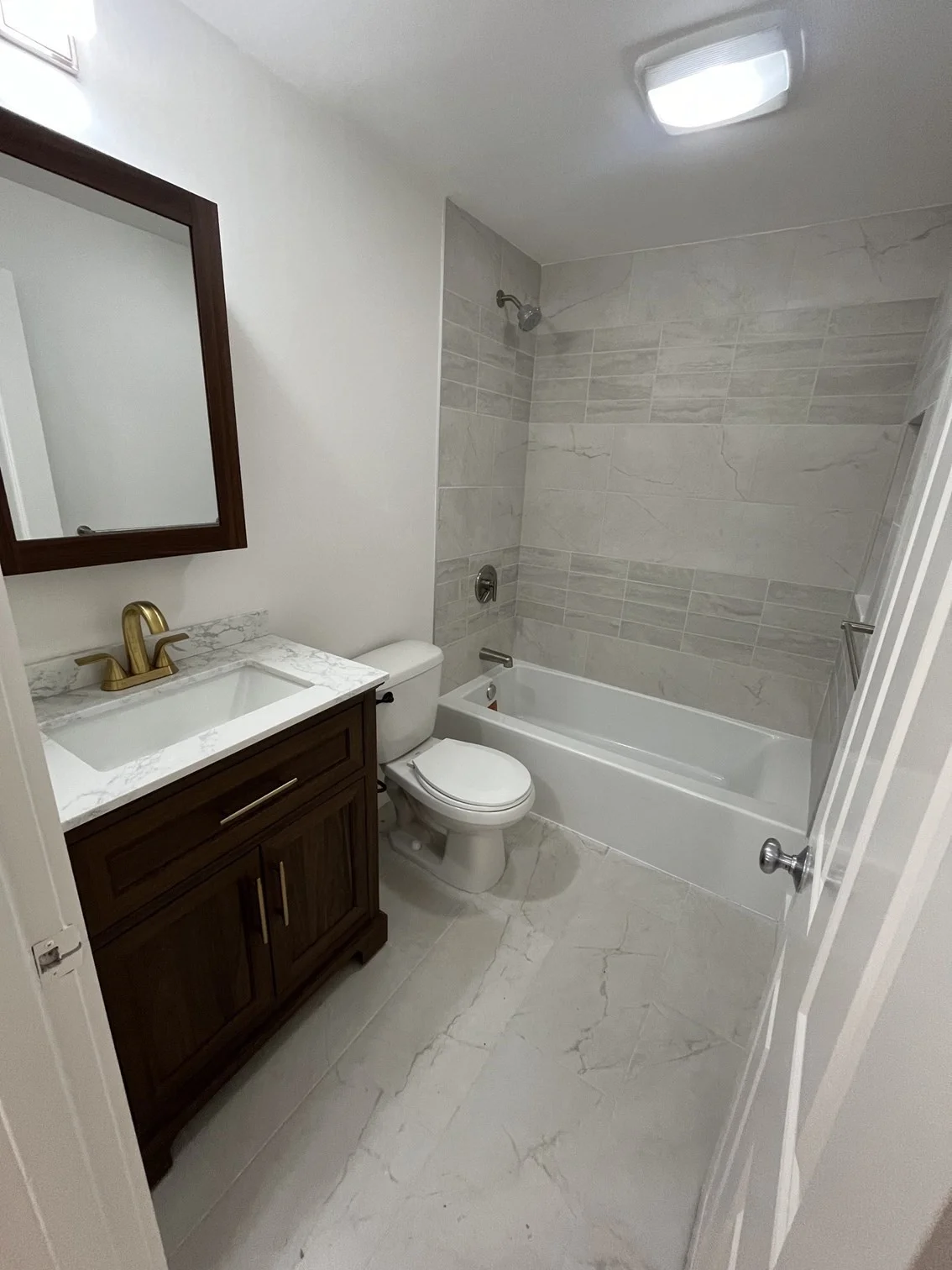 2 bed, 1 bath apartment for rent at 84 Grant St Unit 2, Winter Hill — photo 6 of 17