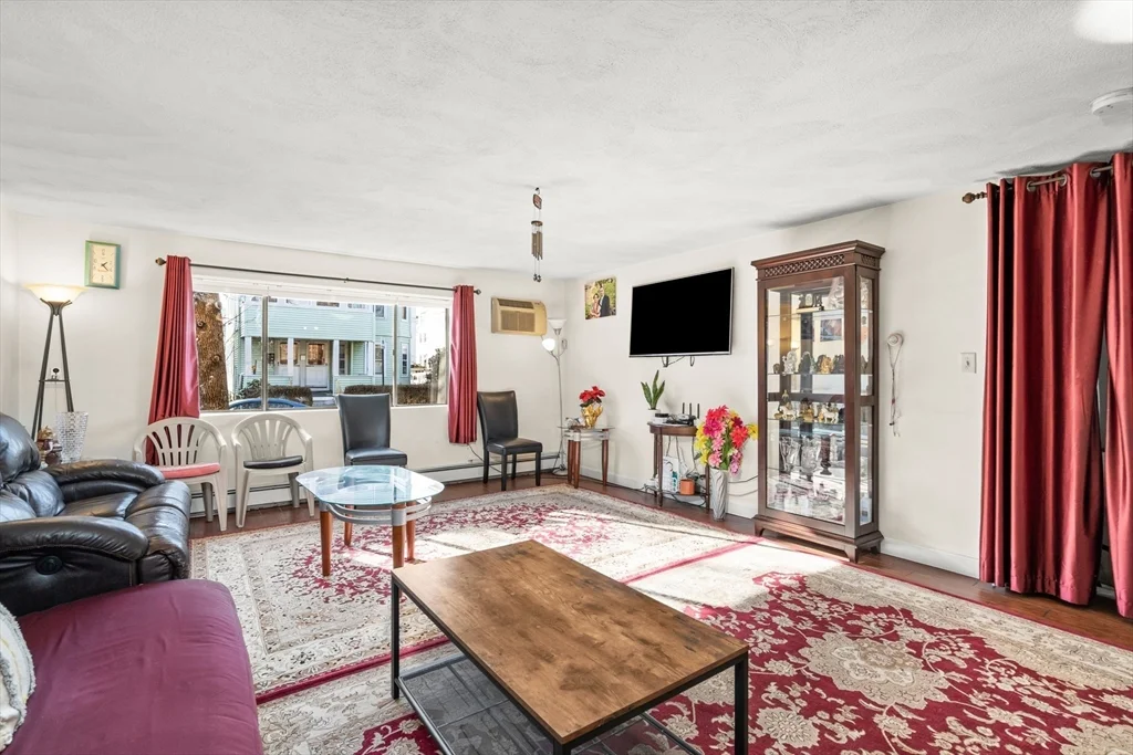 2 bed, 1 bath apartment for rent at 84 Grant St Unit 8, Winter Hill — photo 3 of 7