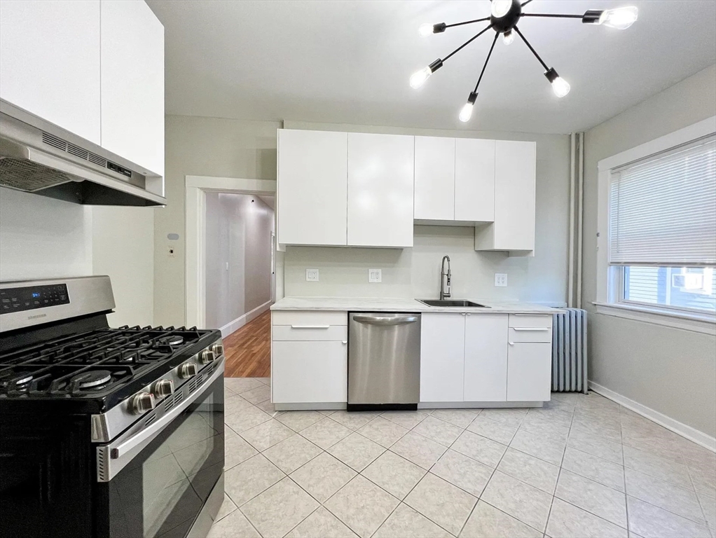 2 bed, 1 bath apartment for rent at 84 Greenwood St Unit 1, Dorchester