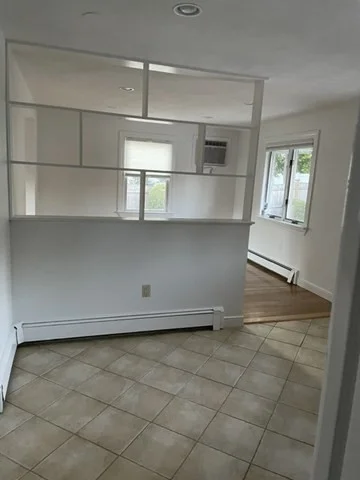 3 bed, 1 bath apartment for rent at 84 Hawthorne St Unit 84, Belmont — photo 8 of 16