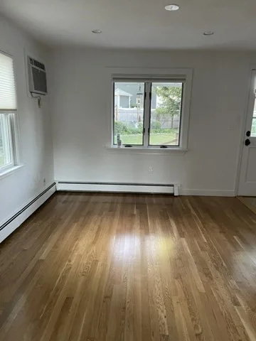 3 bed, 1 bath apartment for rent at 84 Hawthorne St Unit 84, Belmont — photo 9 of 16