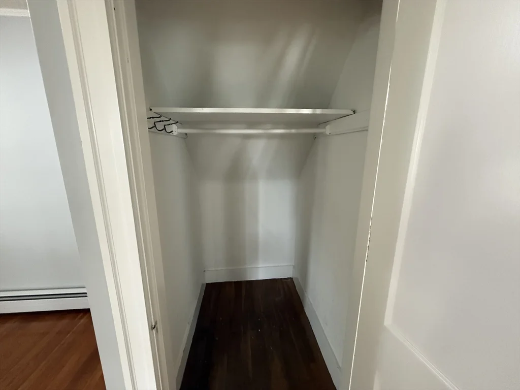 2 bed, 1 bath apartment for rent at 84 Lawrence St Unit 1, Glenwood — photo 13 of 24