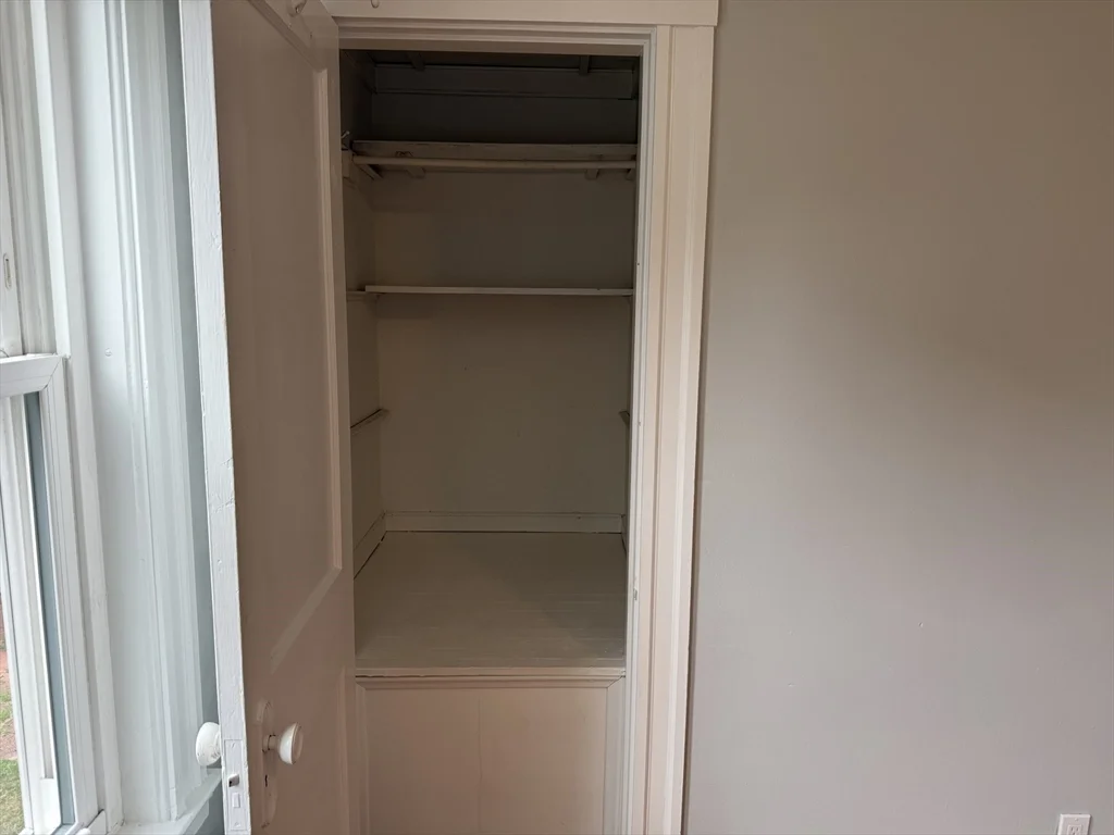 2 bed, 1 bath apartment for rent at 84 Lawrence St Unit 1, Glenwood — photo 20 of 24