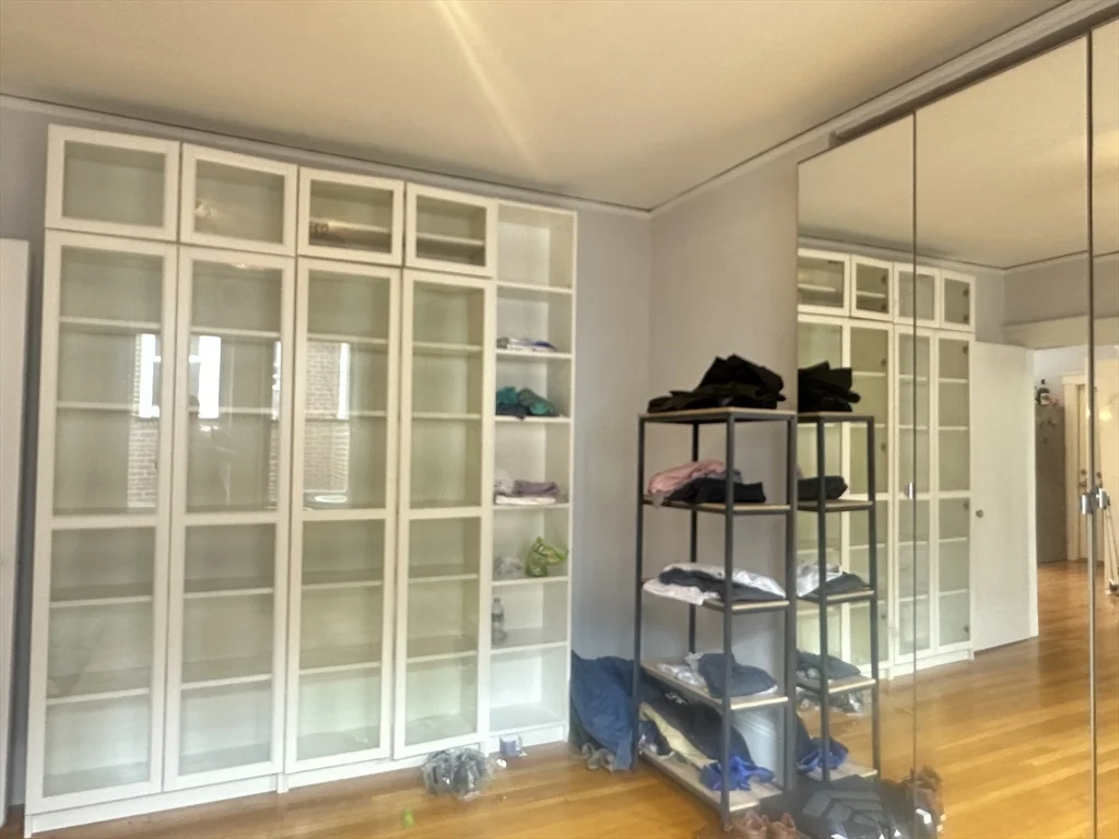 3 bed, 1 bath apartment for rent at 84 Lawton St Unit 2, Brookline — photo 18 of 22