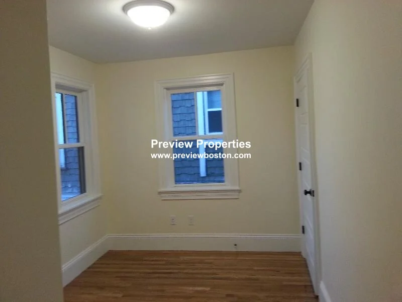 3 bed, 3 bath apartment for rent at 84 Linden St Unit 2P, Allston — photo 4 of 14